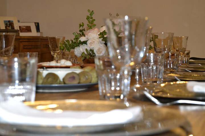 Dining 8 of 11