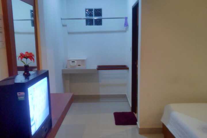 Room 26 of 63