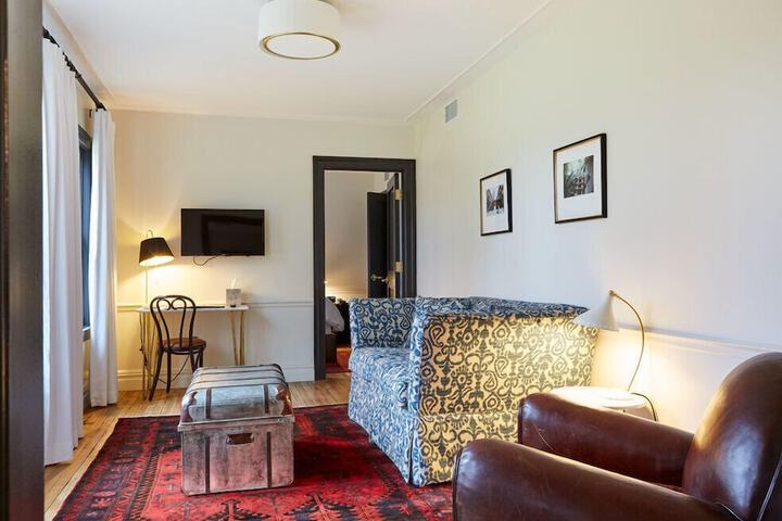 Room 78 of 124