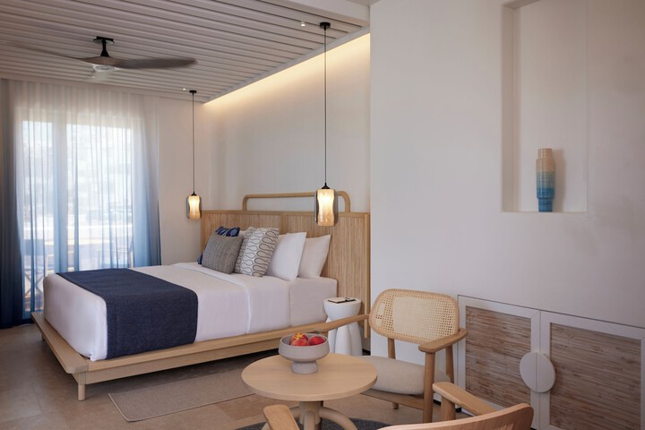 Room 18 of 112