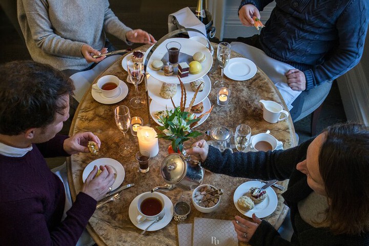 Dining 78 of 104