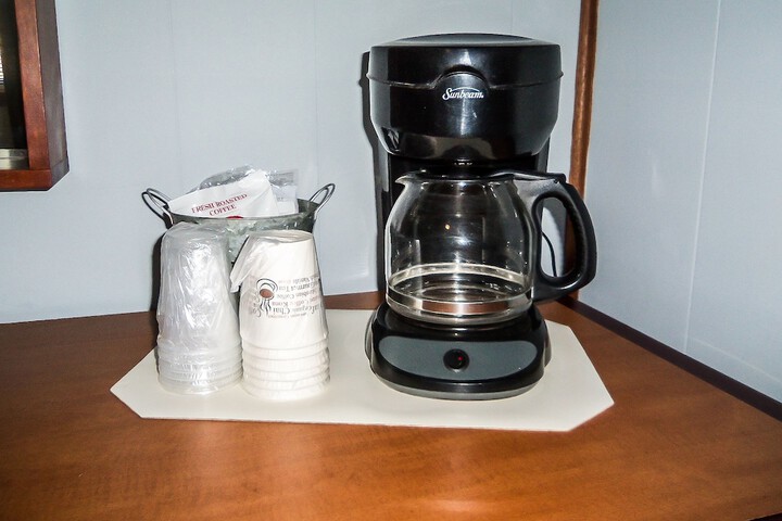 Breakfast/Coffee Service 36 of 83