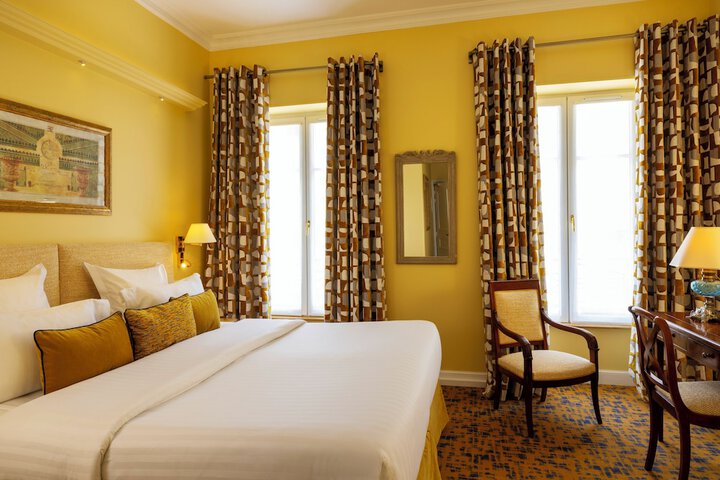 Room 8 of 58