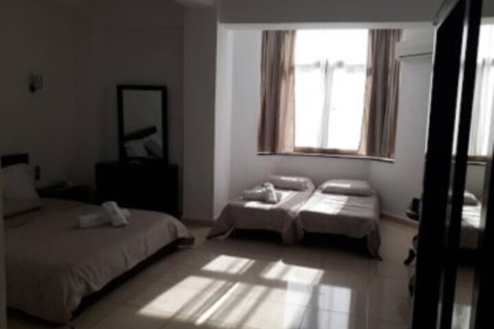 Room 17 of 41