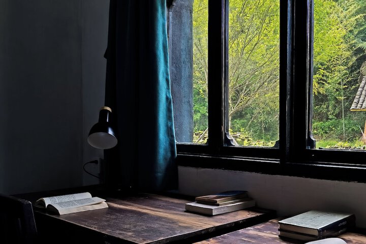 Room 144 of 223