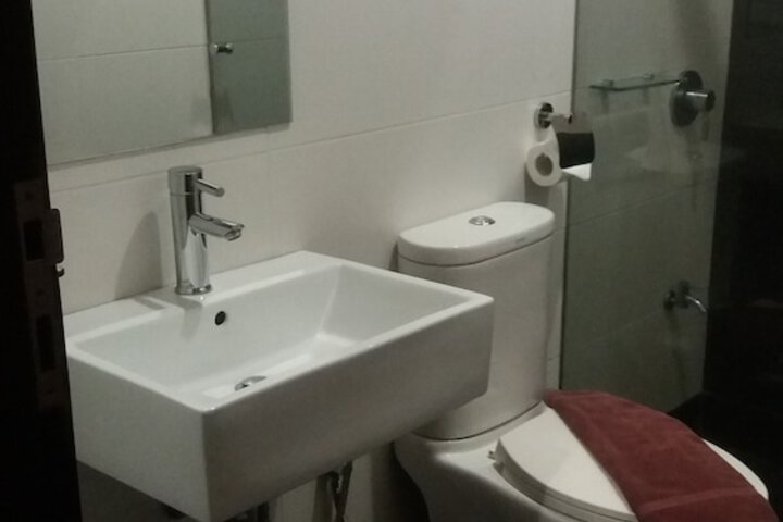 Room 25 of 53