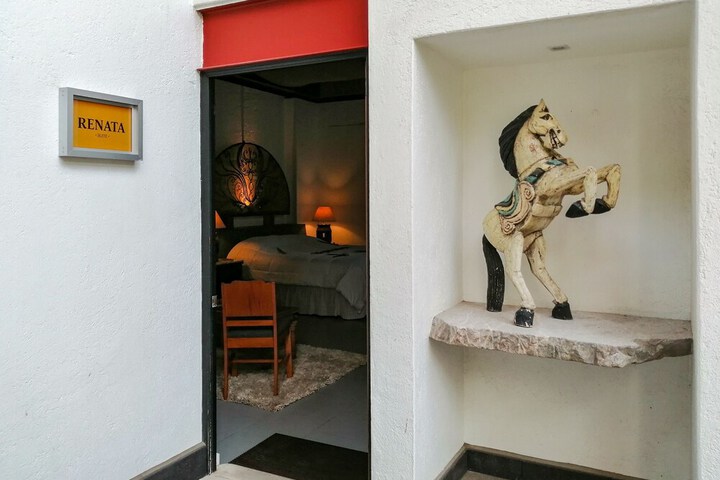 Room 25 of 113