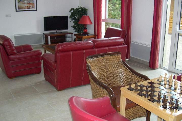 Room 12 of 24