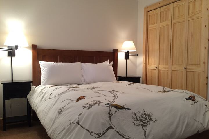 Room 9 of 121