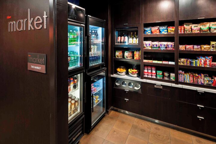 Snack bar
