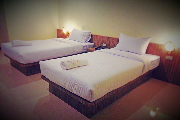 Room 17 of 52