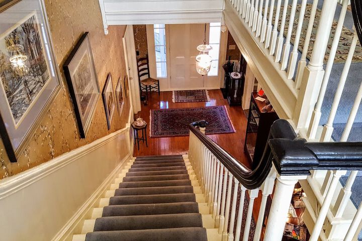 Hotel Interior 92 of 115