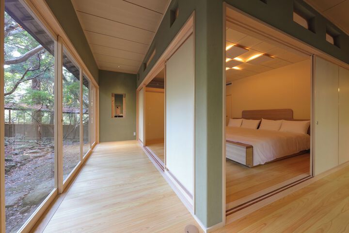 Room 21 of 80
