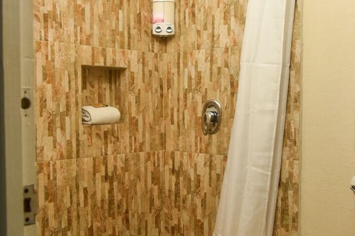 Room 46 of 67