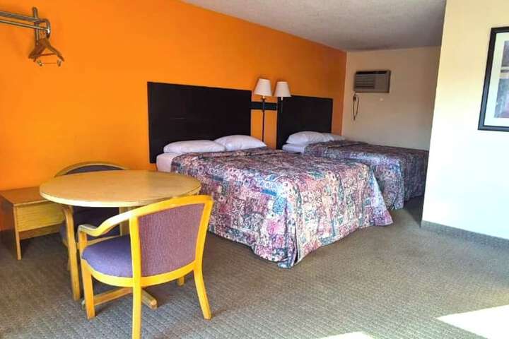 Room 21 of 44