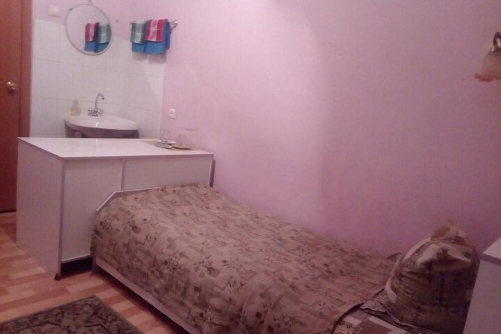 Room 3 of 34