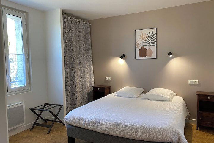 Room 12 of 40
