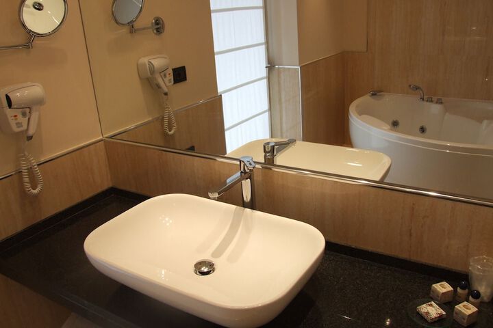 Room 54 of 160
