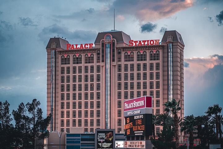 Hotel 124 of 134