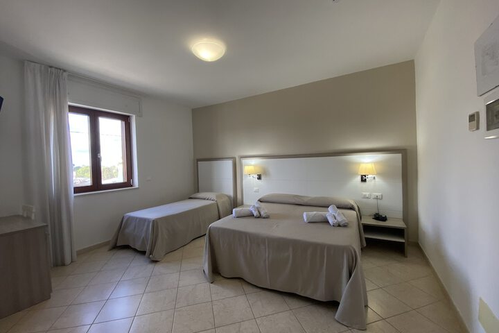 Room 21 of 125