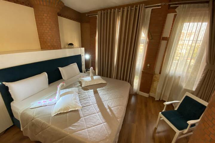 Room 20 of 109