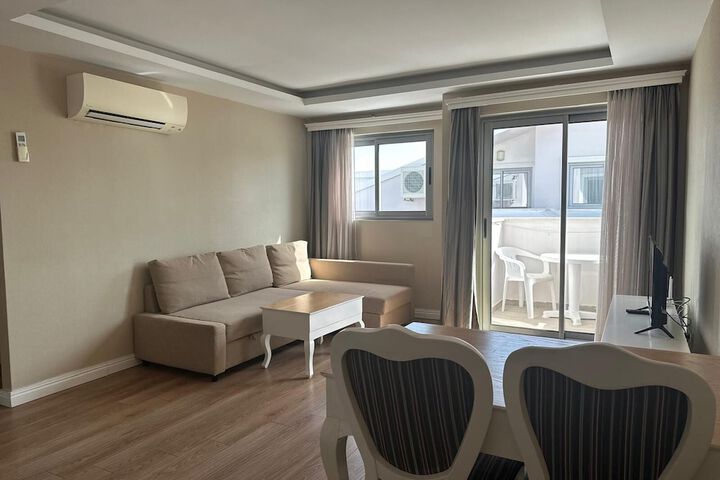 Room 10 of 49