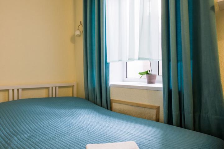 Room 45 of 83
