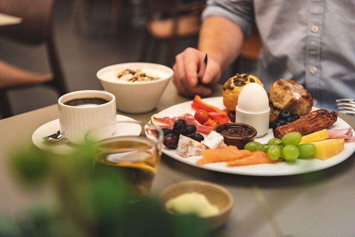Breakfast/Coffee Service 55 of 85