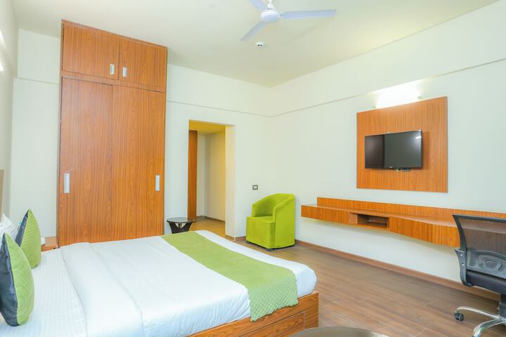 Room 28 of 54