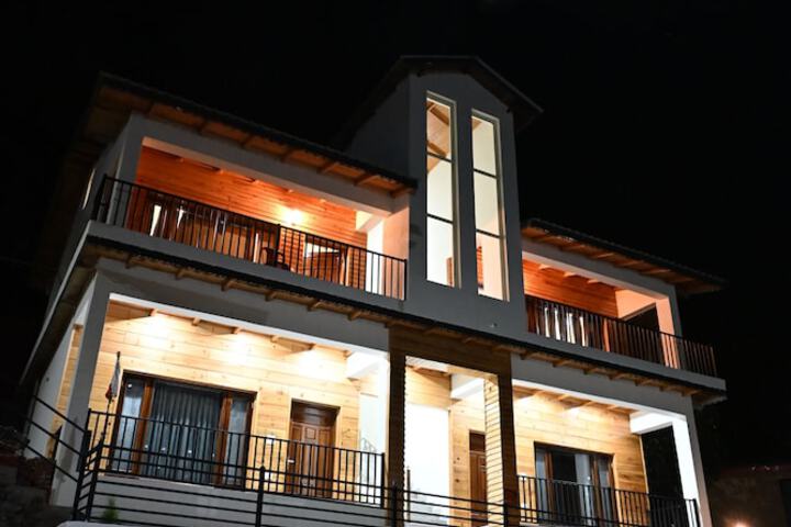 Hotel 26 of 29