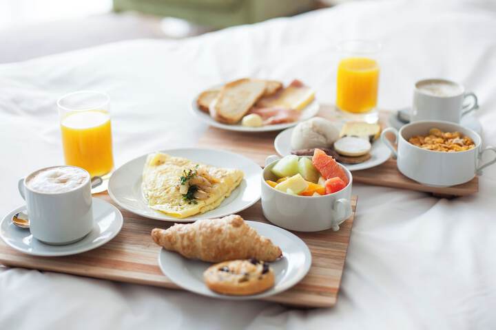 Breakfast/Coffee Service 77 of 114