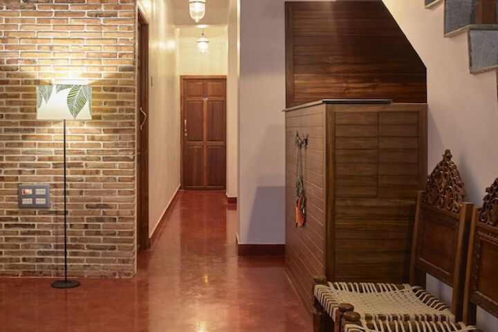 Hotel Interior 2 of 31