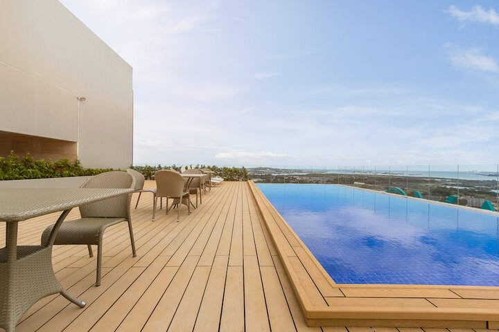 Hero Image 1 of 49