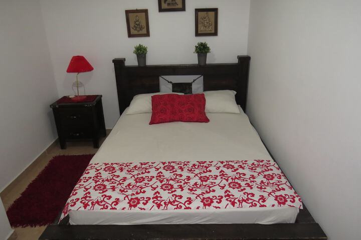 Room 3 of 25