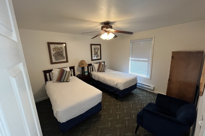 Room 51 of 133