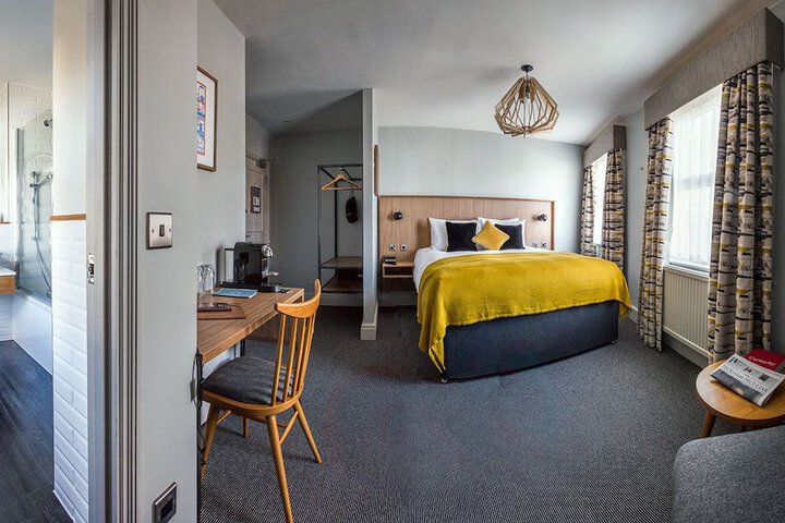 Room 9 of 53