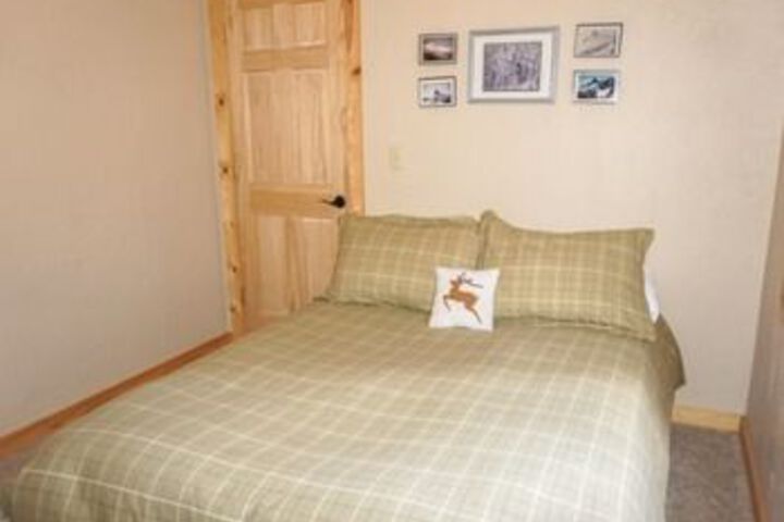Room 10 of 30