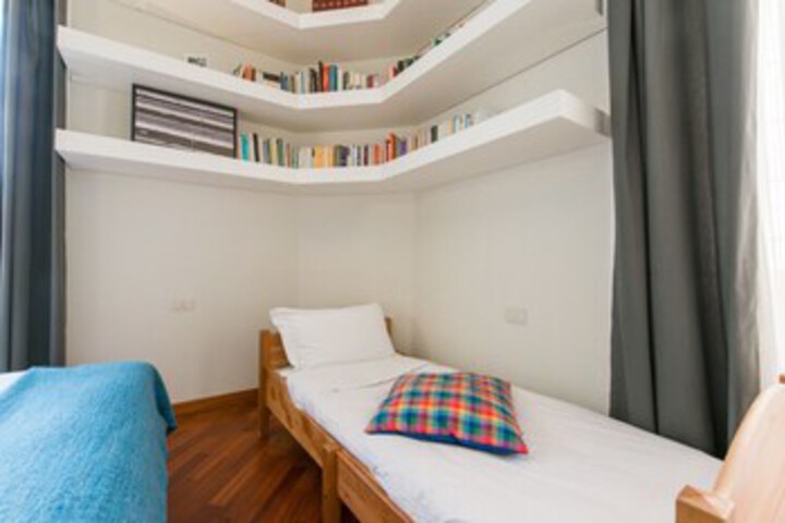 Room 14 of 29