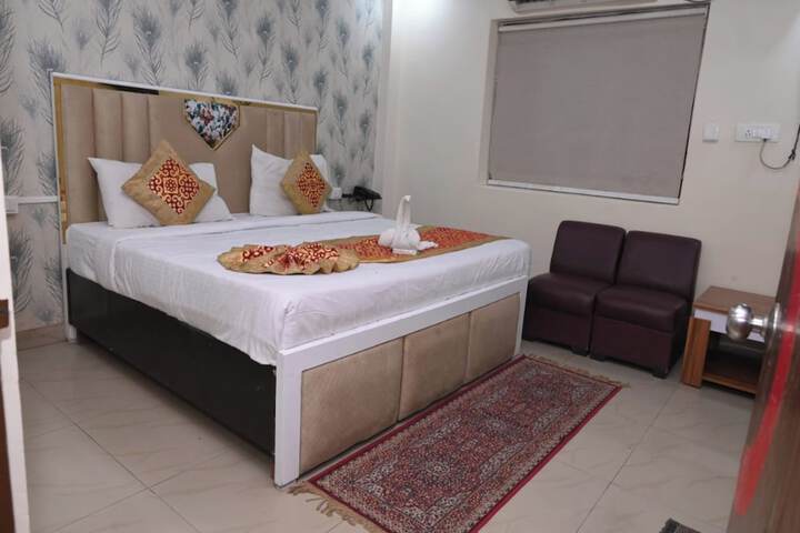 Room 15 of 39