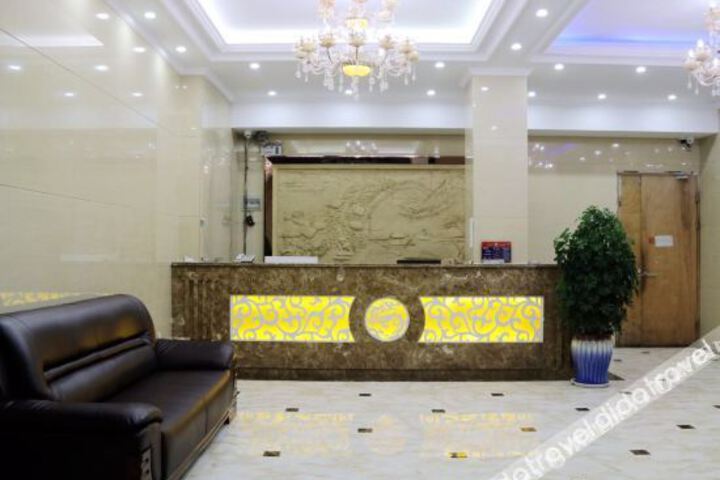 Hotel Interior 18 of 26
