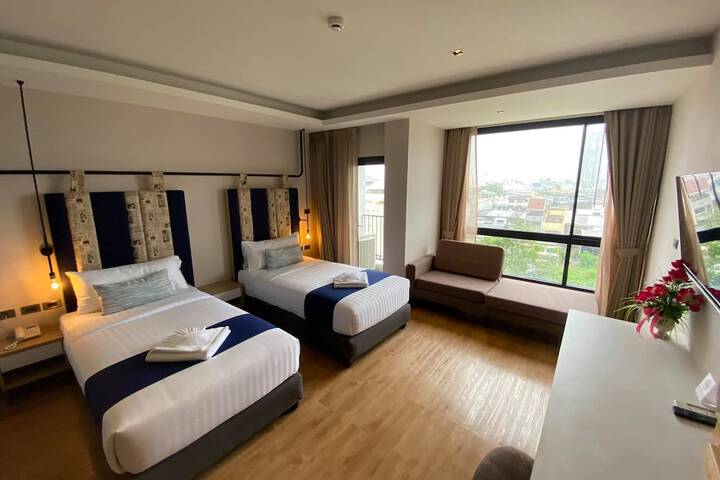 Room 26 of 121