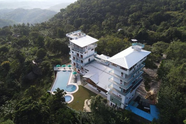 Hotel 46 of 51