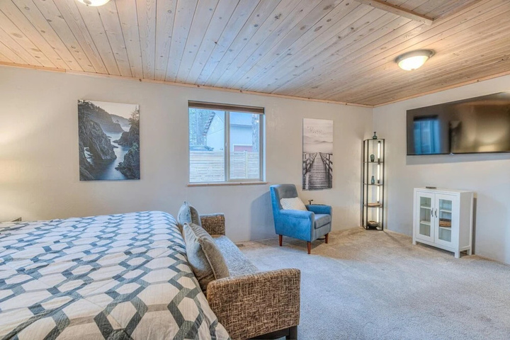Room 2 of 21