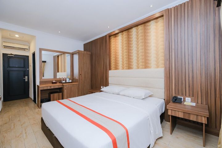 Room 21 of 74