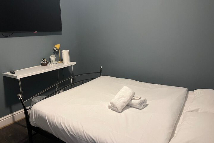 Room 3 of 13