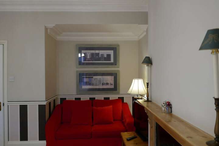 Room 9 of 79