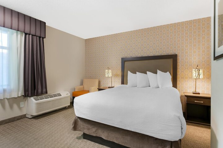 Room 17 of 60