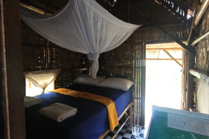 Room 9 of 31