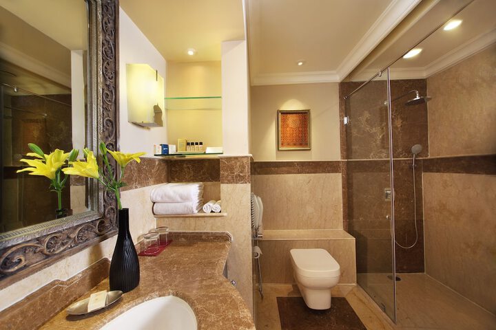 Clean Restrooms