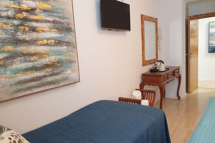 Room 16 of 71